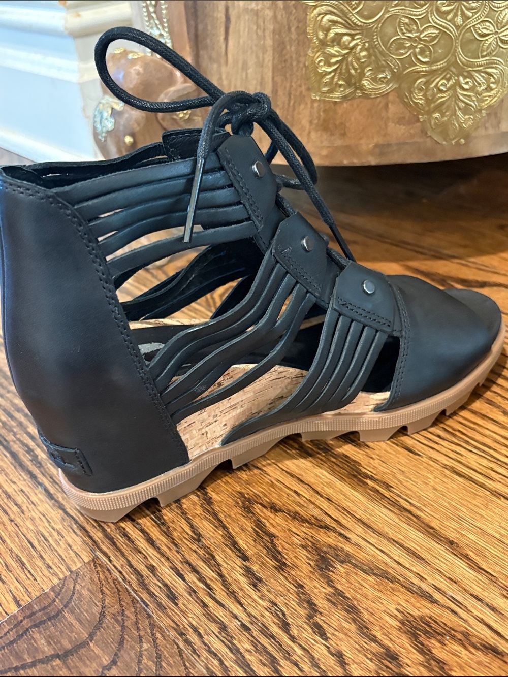 Sorel Black Lace-Up Wedge Sandals with Tan Sole size 9 - Picture 10 of 12